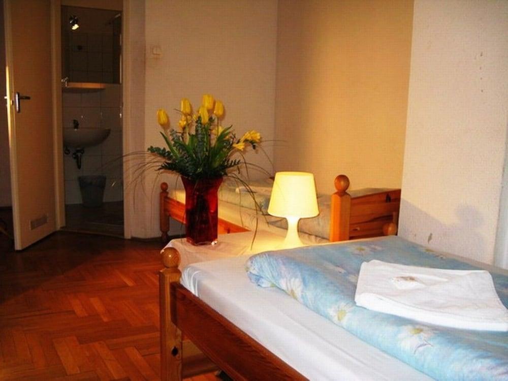Hotel Rila Budapest Szoba fotó